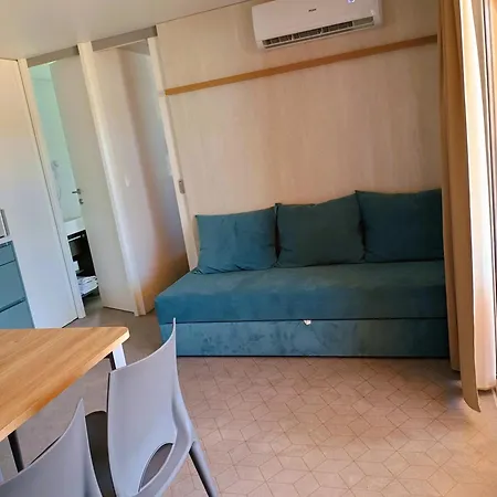Mobile *